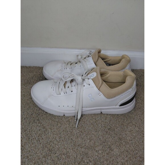 On Running Shoes - On Womens The Roger Advantage White Running Shoes Sneakers Size 10